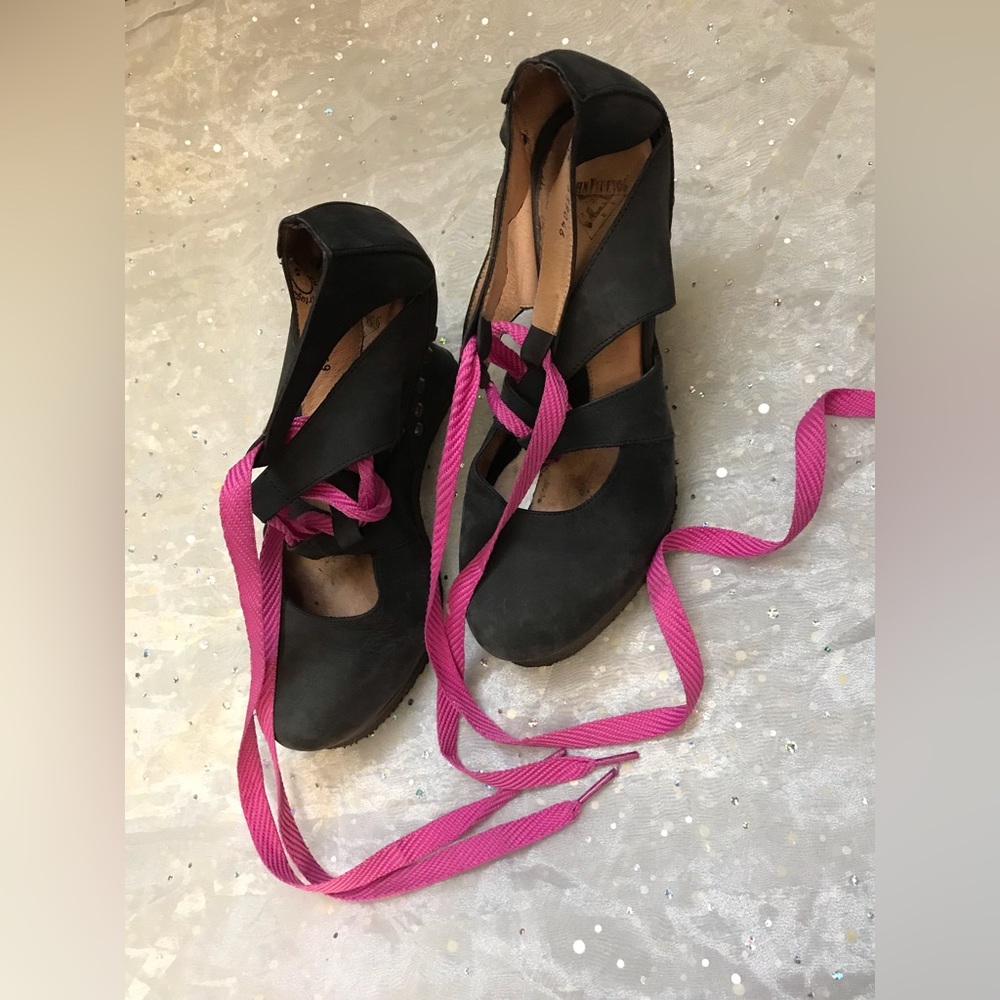 Fluevog Lace Ups Wedges
